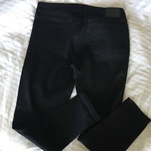 NWOT Levi’s 711 Skinny